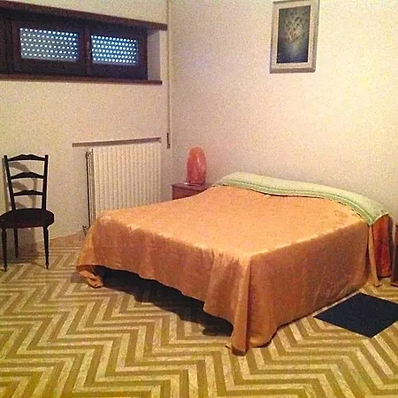 Da Charlie Bed & Breakfast *
