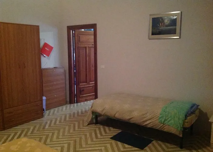 Bed and breakfast Da Charlie LʼAquila